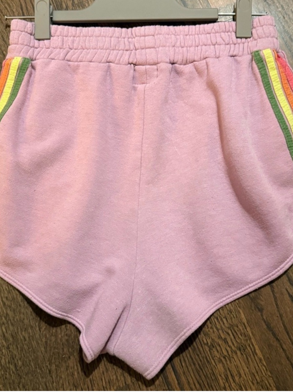 AVIATOR NATION 5 STRIPE LOUNGE SHORT MAUVE/ PINK/GREEN sz M - Picture 3 of 5